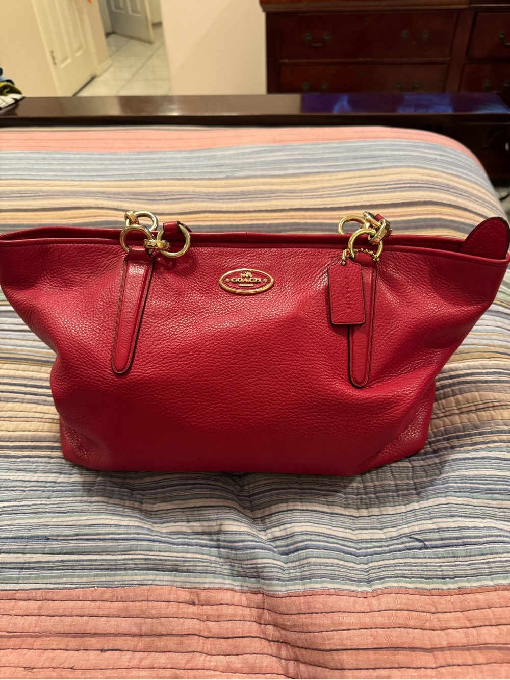 Coach Ellis Tote 33961 Red Pebbled Leather Gold Hardware